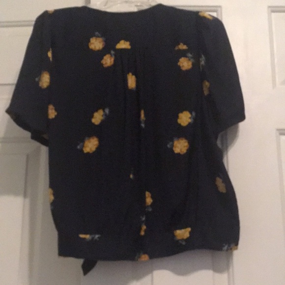 Madewell Flowered Wrap Blouse - Picture 5 of 9
